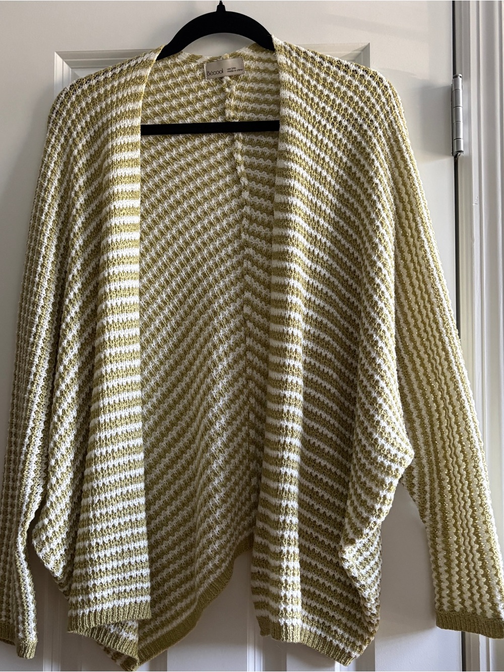 Bêcool knit striped batwing sleeve cardigan!